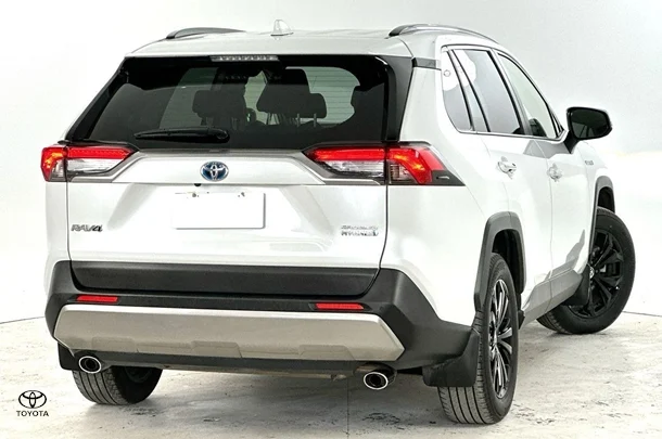 2024 Toyota Rav4 Hybrid Cruiser-AWD image 9