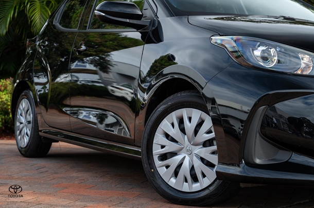 2024 TOYOTA Yaris Ascent Sport image 6