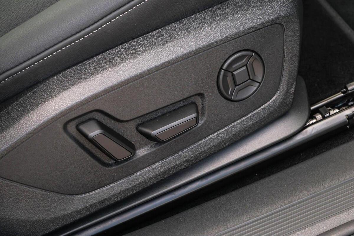 2025 Audi Q4 e-tron 45 Auto MY25 image 12