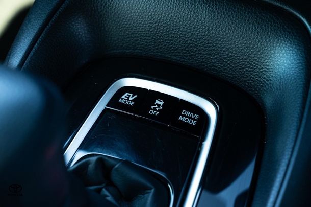 2019 TOYOTA Corolla Hatch Hybrid Ascent Sport image 15