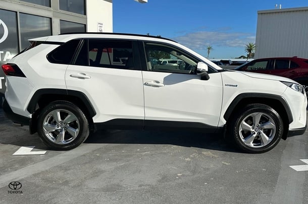 2020 Toyota Rav4 Hybrid GXL-2WD image 4