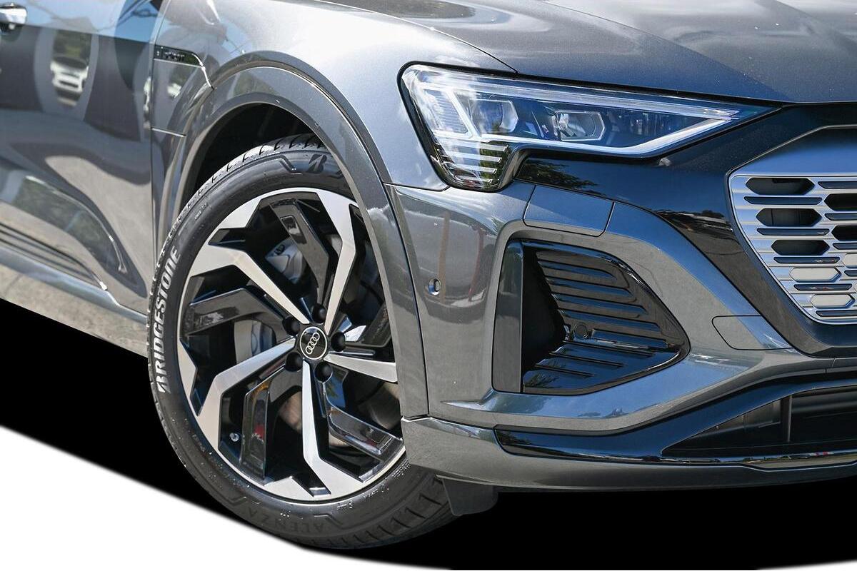 2024 Audi Q8 e-tron 55 Auto e-quattro MY25 image 17