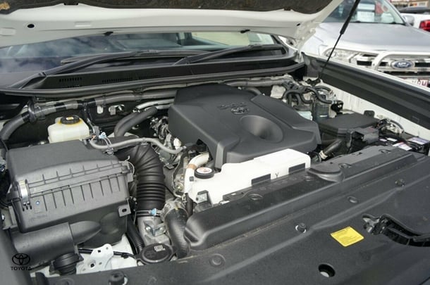 2021 Toyota Prado VX image 12