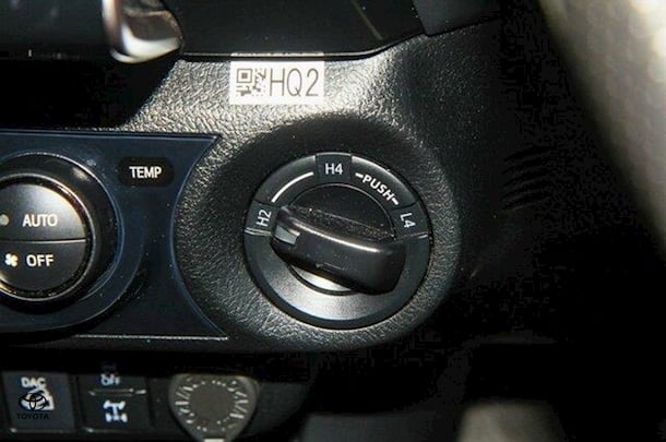 2023 Toyota Hilux GR-SPORT image 17
