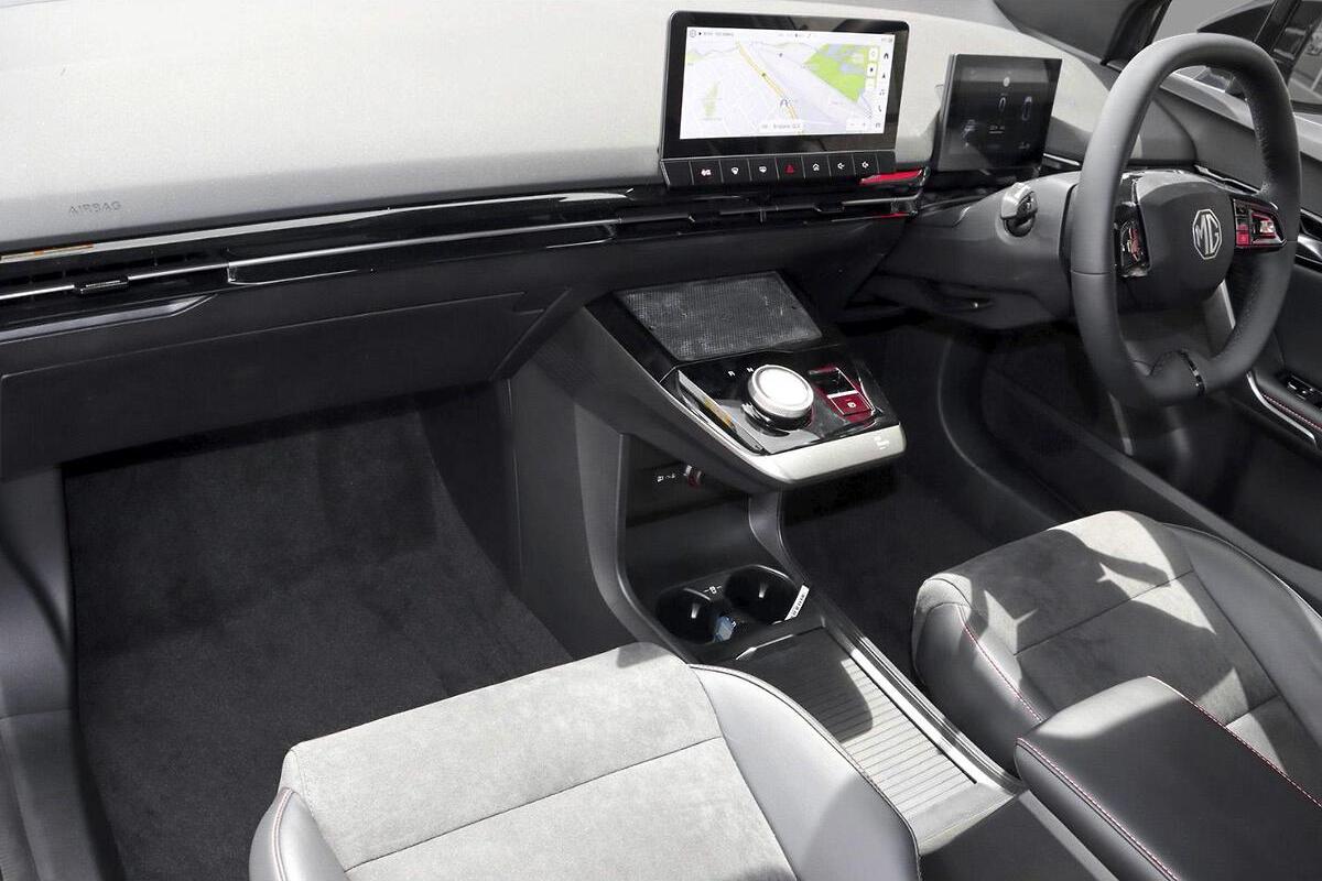 2024 MG MG4 XPOWER Auto AWD MY24 image 6