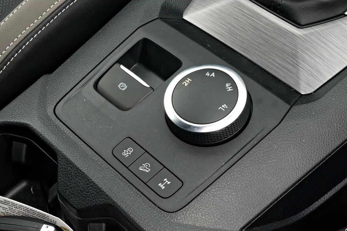 2024 Volkswagen Amarok TDI600 Aventura NF Auto 4MOTION Perm MY24 Dual Cab image 13