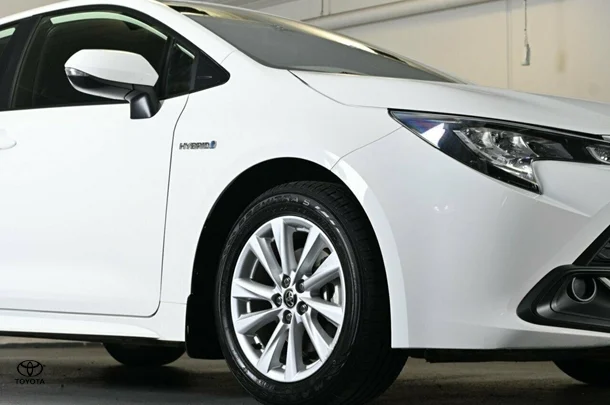 2023 Toyota Corolla Ascent Sport image 6