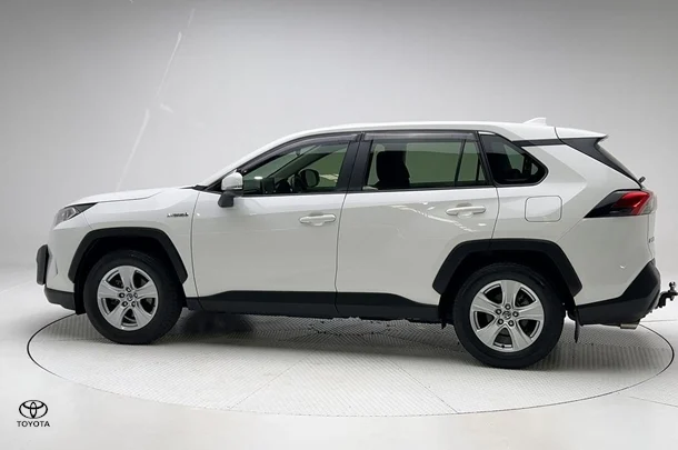 2021 Toyota RAV4 Hybrid GX AWD image 8