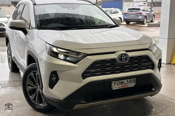2024 Toyota RAV4 Hybrid GXL AWD