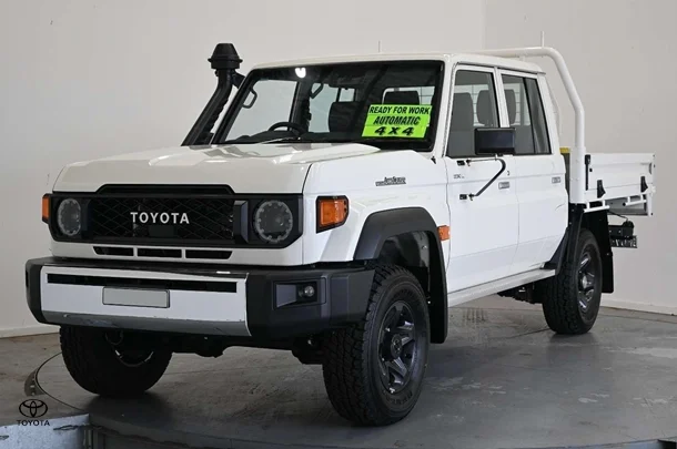 2025 Toyota LC Military GXL