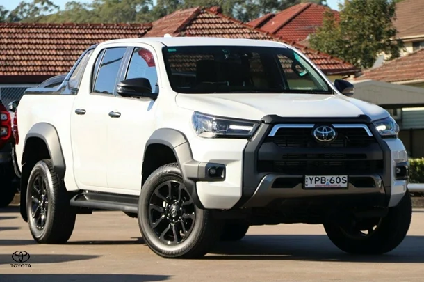 2024 Toyota Hilux 4x4 Rogue