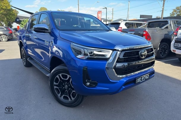 2023 Toyota Hilux 4x4 SR5