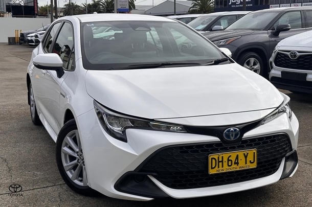 2023 Toyota Corolla Hatch Hybrid Ascent Sport