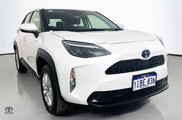 2023 Toyota Yaris Cross Hybrid GX