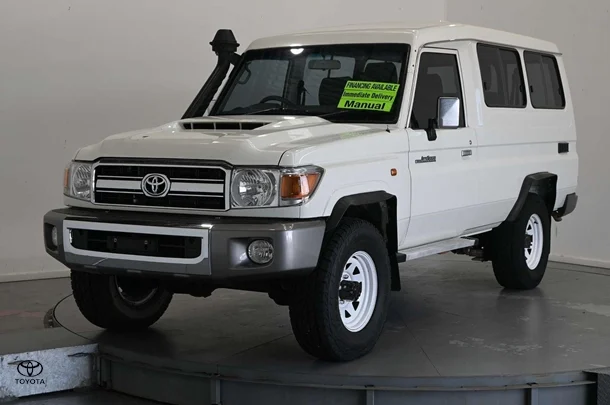 2021 Toyota LC Military GXL