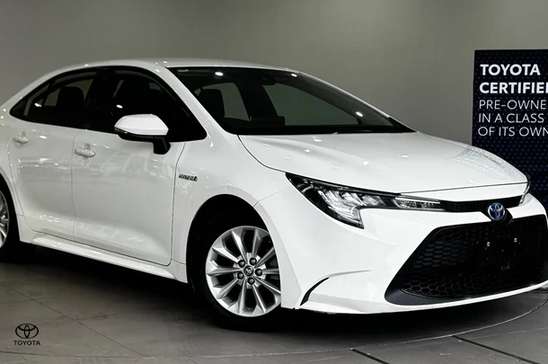 2022 Toyota Corolla Sedan Hybrid Ascent Sport