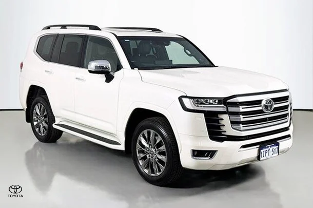 2022 Toyota LANDCRUISER Sahara ZX