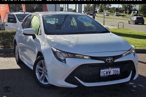 2020 Toyota COROLLA Ascent Sport