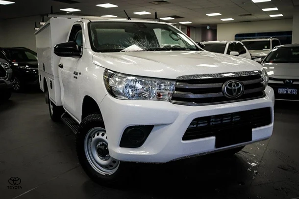 2019 Toyota Hilux 4x4 SR
