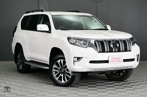 2023 Toyota Prado VX