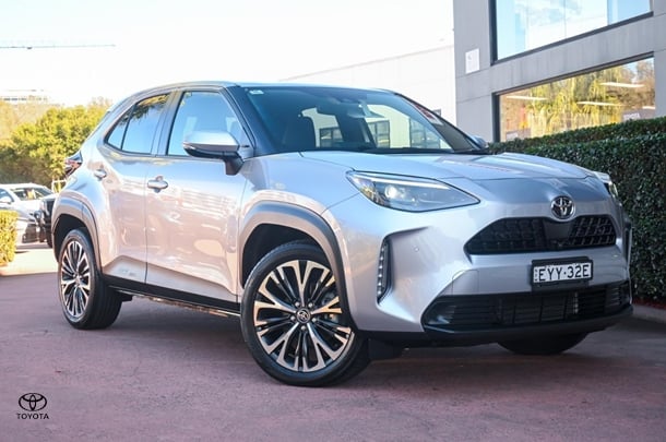 2023 TOYOTA Yaris Cross Urban