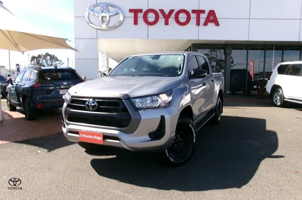2021 Toyota Hilux 4x4 SR