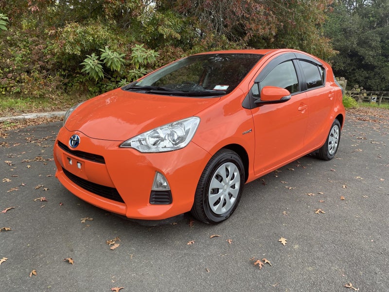 2012 Toyota Aqua 1.5 Hybrid S 5 Dr Hatch