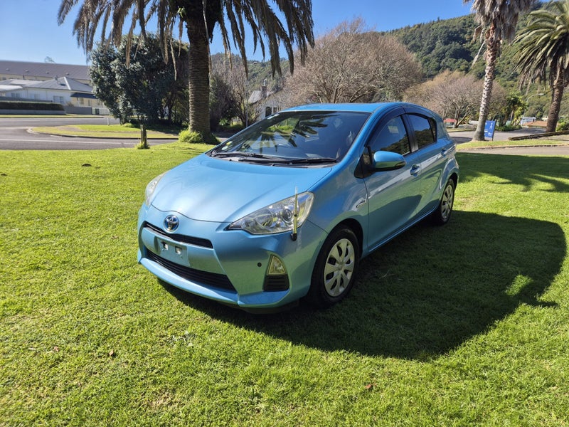 2013 Toyota Aqua 1.5 Hybrid G