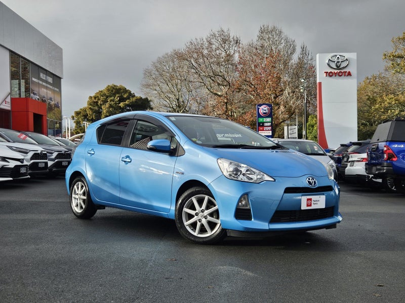 2013 Toyota Aqua 1.5 Hybrid S
