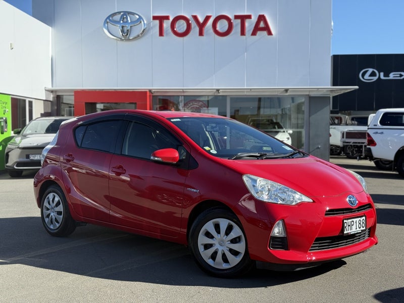 2013 Toyota Aqua 1.5 Hybrid S 5 Dr Hatch CVT 2WD