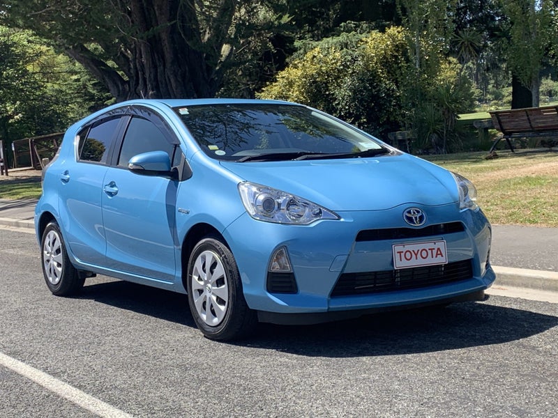 2014 Toyota Aqua 1.5 Hybrid S 5 Dr Hatch CVT 2W...