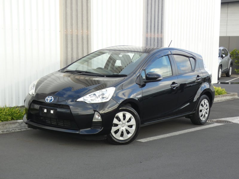 2014 Toyota Aqua 1.5 Hybrid S