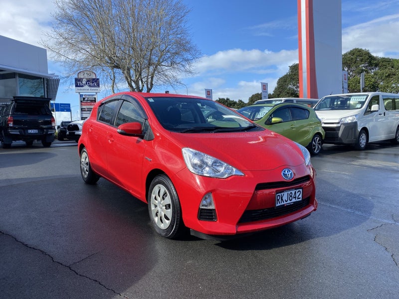 2014 Toyota Aqua 1.5P Hybrid S Hatch