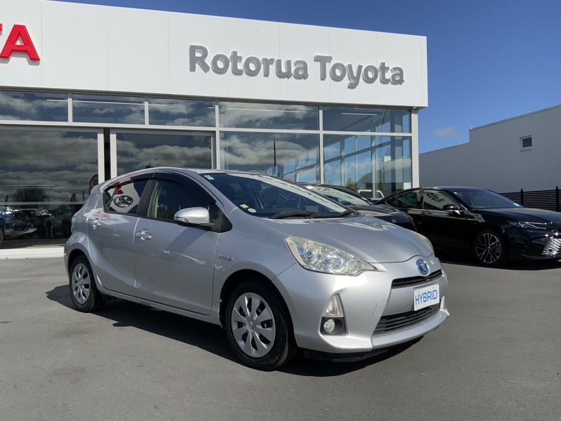 2014 Toyota Aqua 5 Year Hybrid Battery Warranty !!