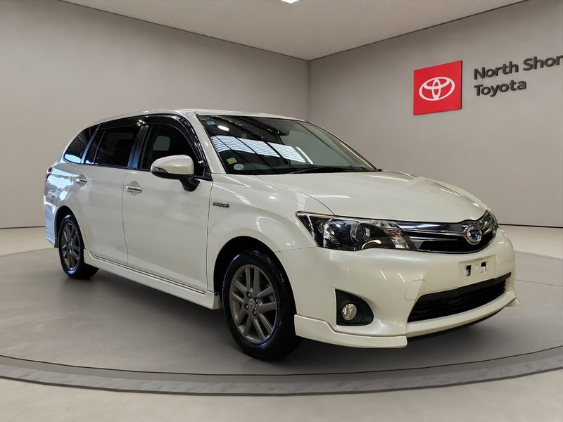 2014 Toyota Corolla Fielder 1.5L Hybrid G 2WD S...