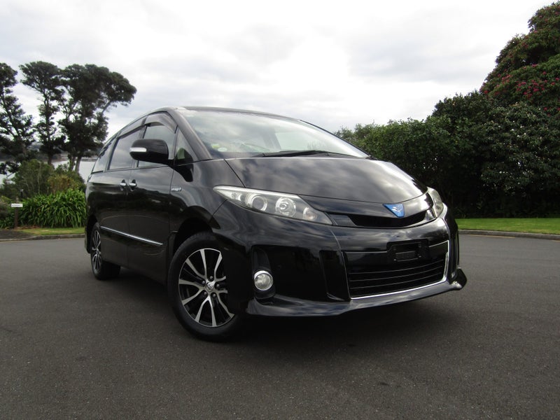 2014 Toyota Estima Hybrid