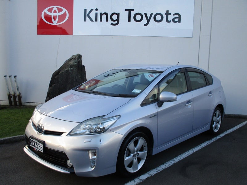 2014 Toyota Prius 1.8 Hybrid G + Warranty*