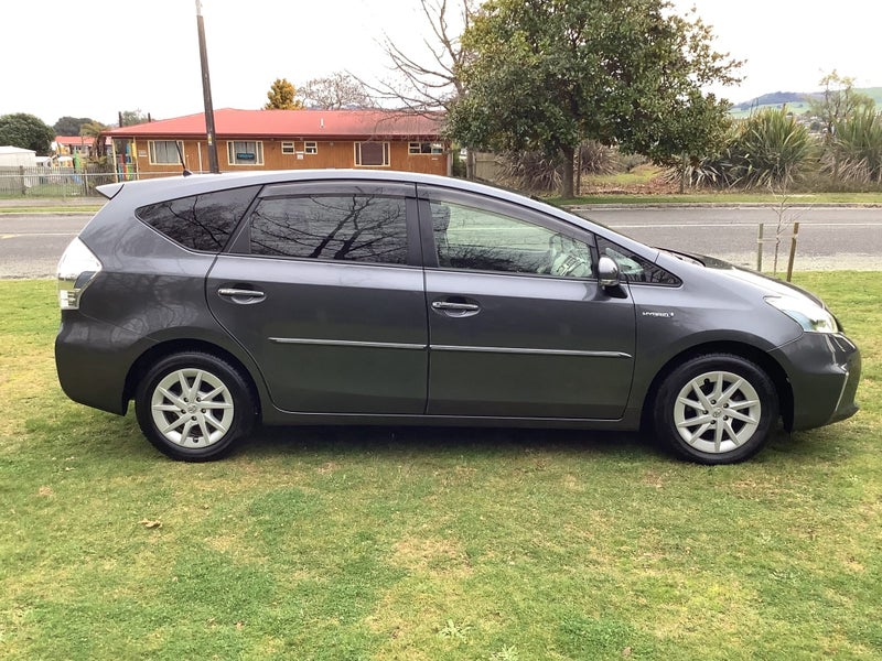 2014 Toyota Prius Alpha 1.8 Hybrid Electric Veh...