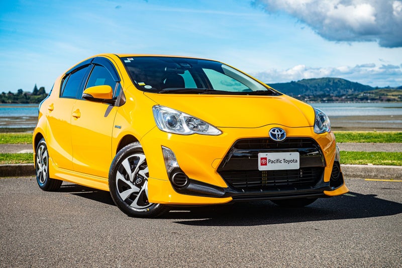 2015 Toyota Aqua 1.5 Hybrid S 5 Dr Hatch CVT 2WD