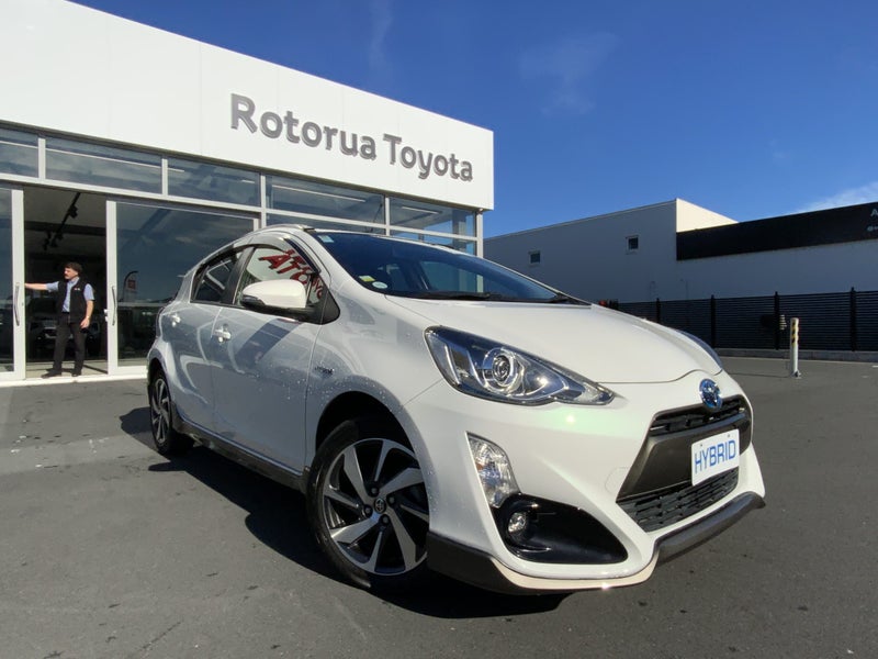 2015 Toyota Aqua Fuelsaver - Certified