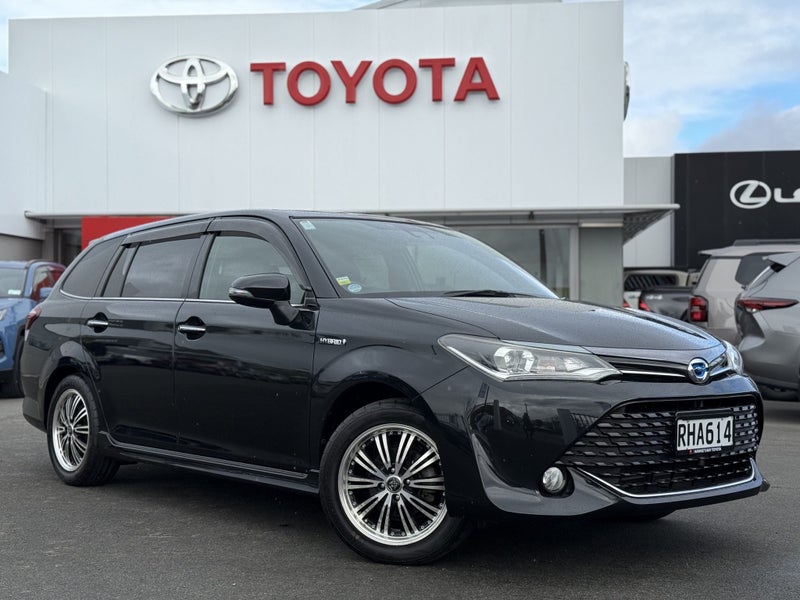 2015 Toyota Corolla Fielder 1.5 Hybrid G 5 Dr W...