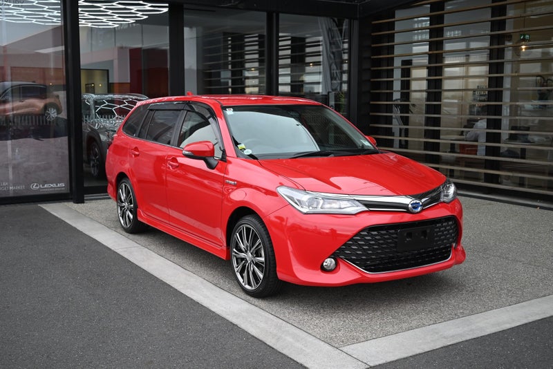 2015 Toyota Corolla Fielder 1.5 Petrol Hybrid G...