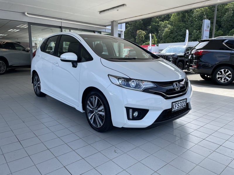 2016 Honda Jazz Rs 1.5P/Cvt NZ NEW