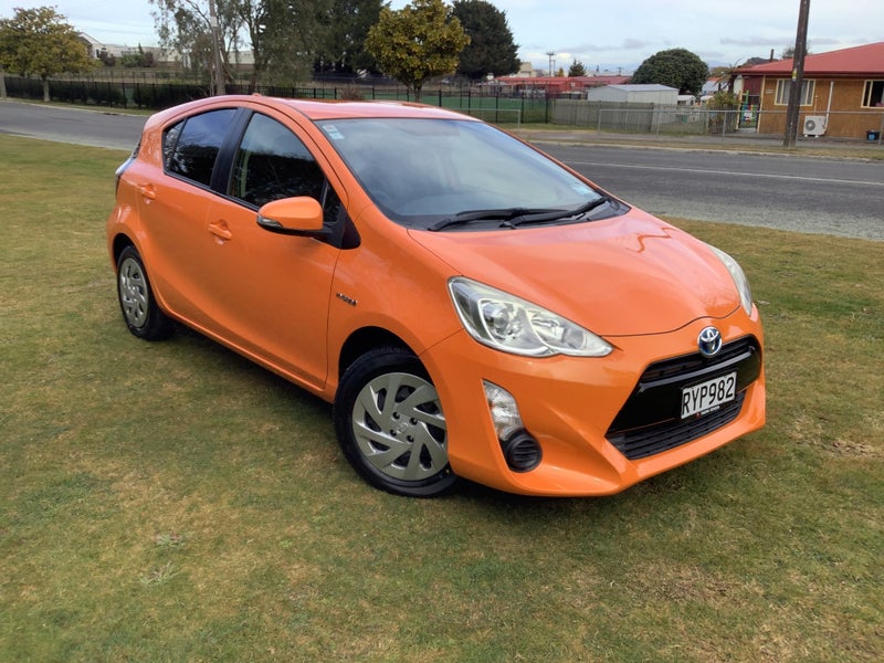 2016 Toyota Aqua 1.5 Hybrid Electric Vehicle S...