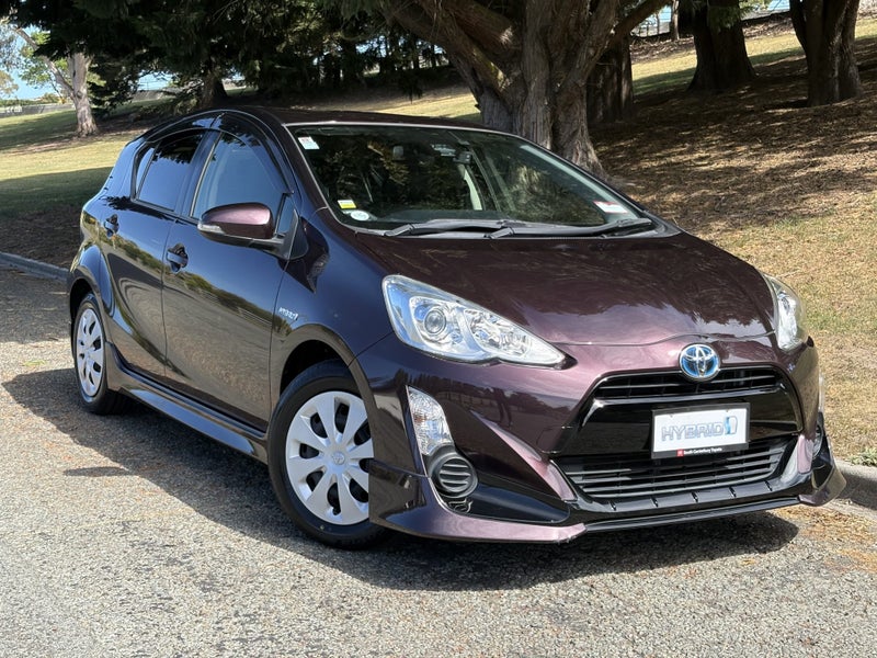 2016 Toyota Aqua 1.5 Hybrid G Soft Leather Sele...