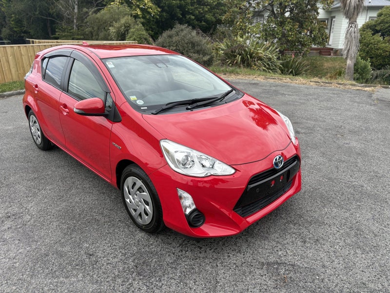 2016 Toyota Aqua 1.5 Hybrid G Soft Leather Sele...
