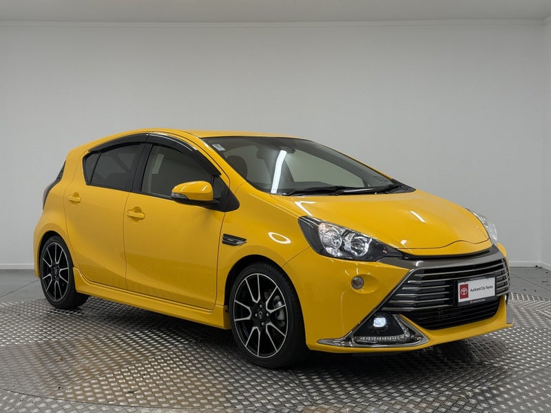 2016 Toyota Aqua 1.5 Hybrid GS Sport