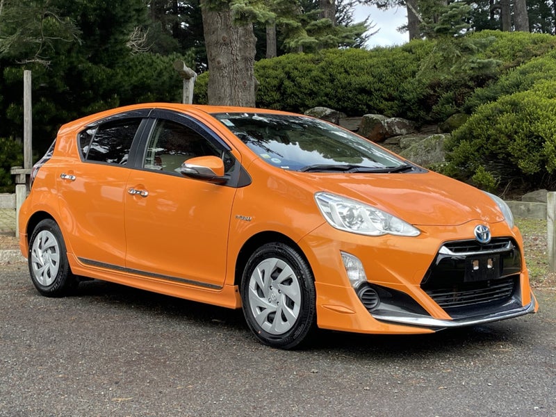 2016 Toyota Aqua 1.5 Hybrid S