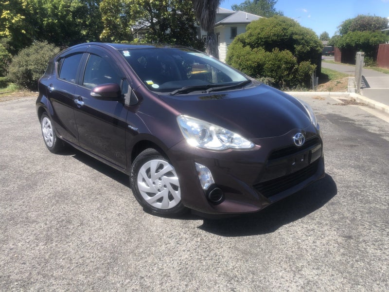 2016 Toyota Aqua 1.5 Hybrid S-Spec Black 5-Door...