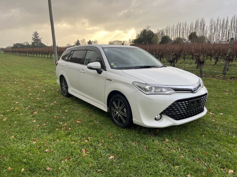 2016 Toyota Corolla Fielder 1.5 Hybrid G Aero T...